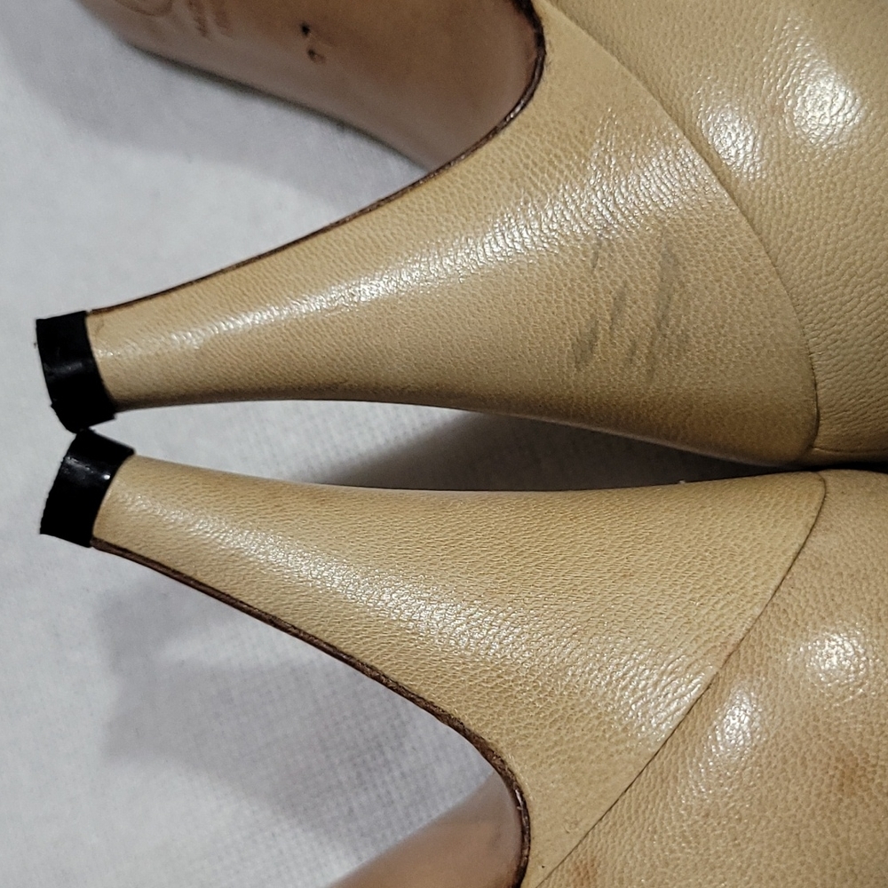 Authentic Chanel Loafer Leather Shoes Size 37 - Picture 13 of 16